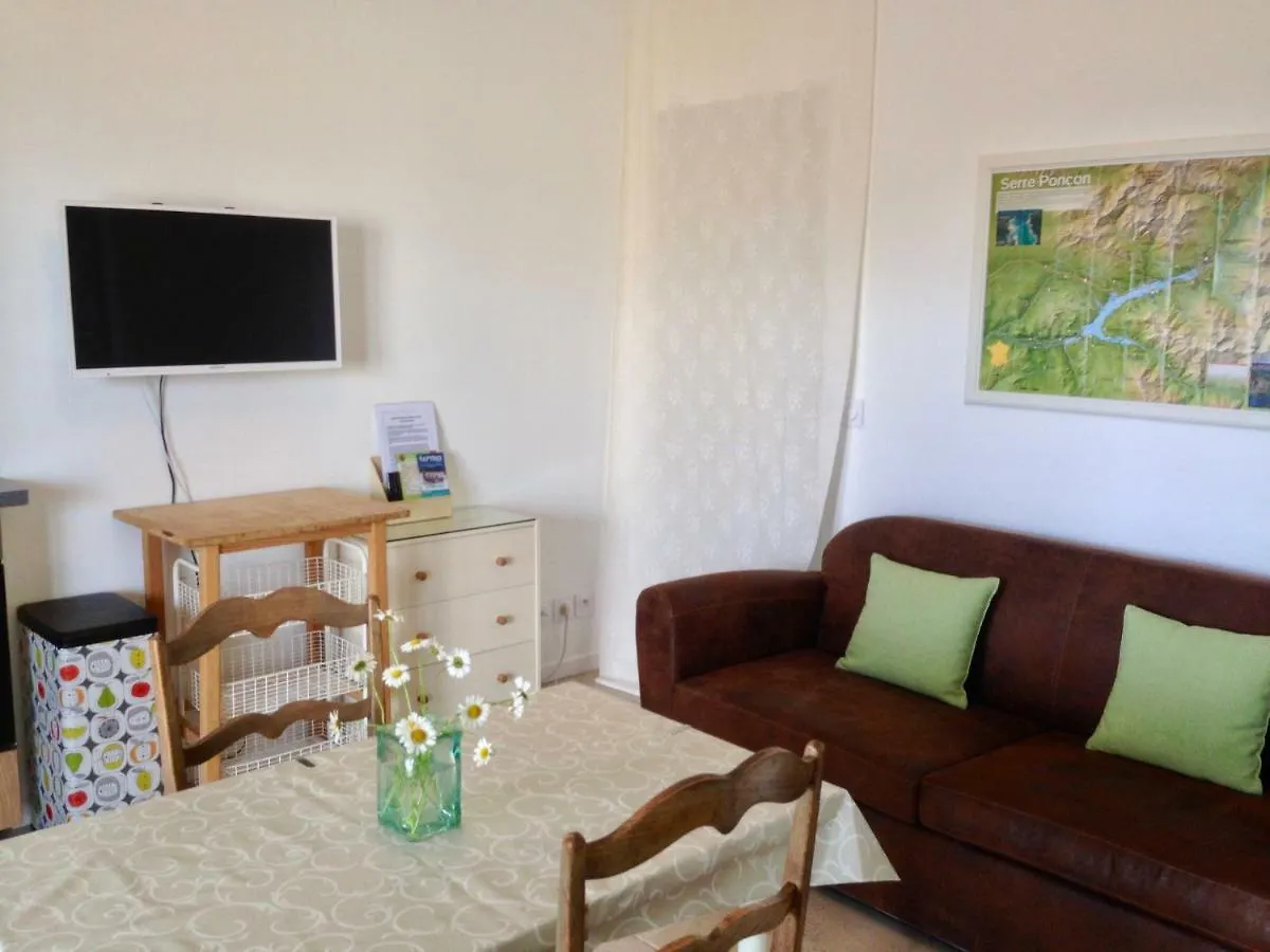 Studio Chez Mary Chorges